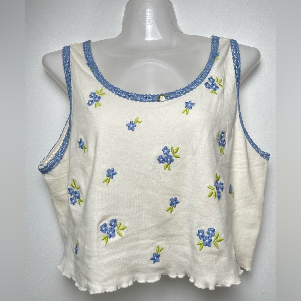 Blue Cream Embroidery Floral Ruffle Hem Lace trim Crop tank  Dainty Cute Large